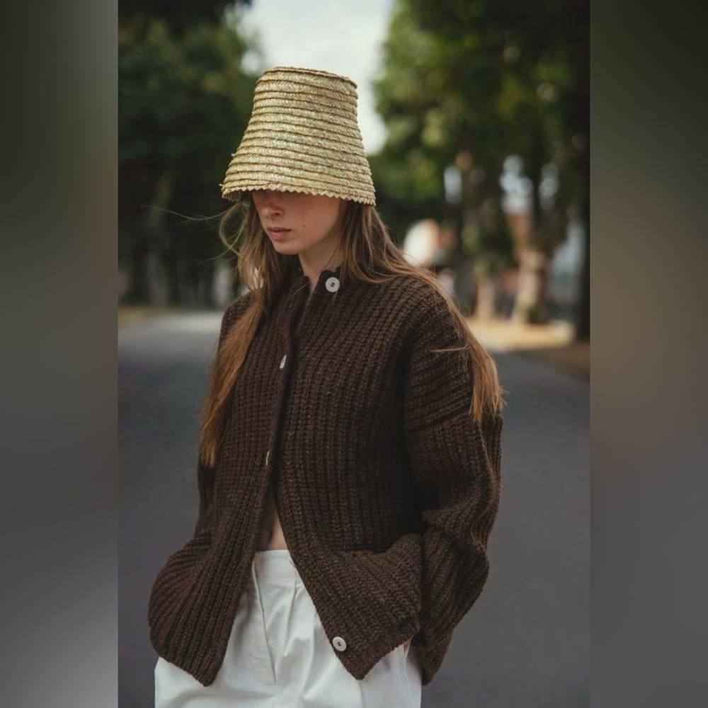 Floca Rula Cardigan in Natural Brown — 100% Spanish Wool